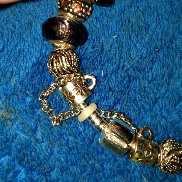 Bracelet - Picture 2 of 4